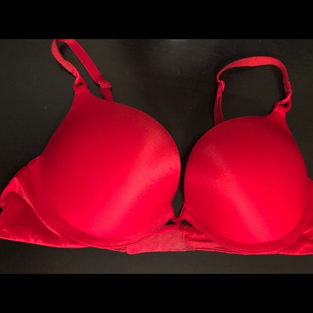 Victoria Secret Bombshell push-up Bra